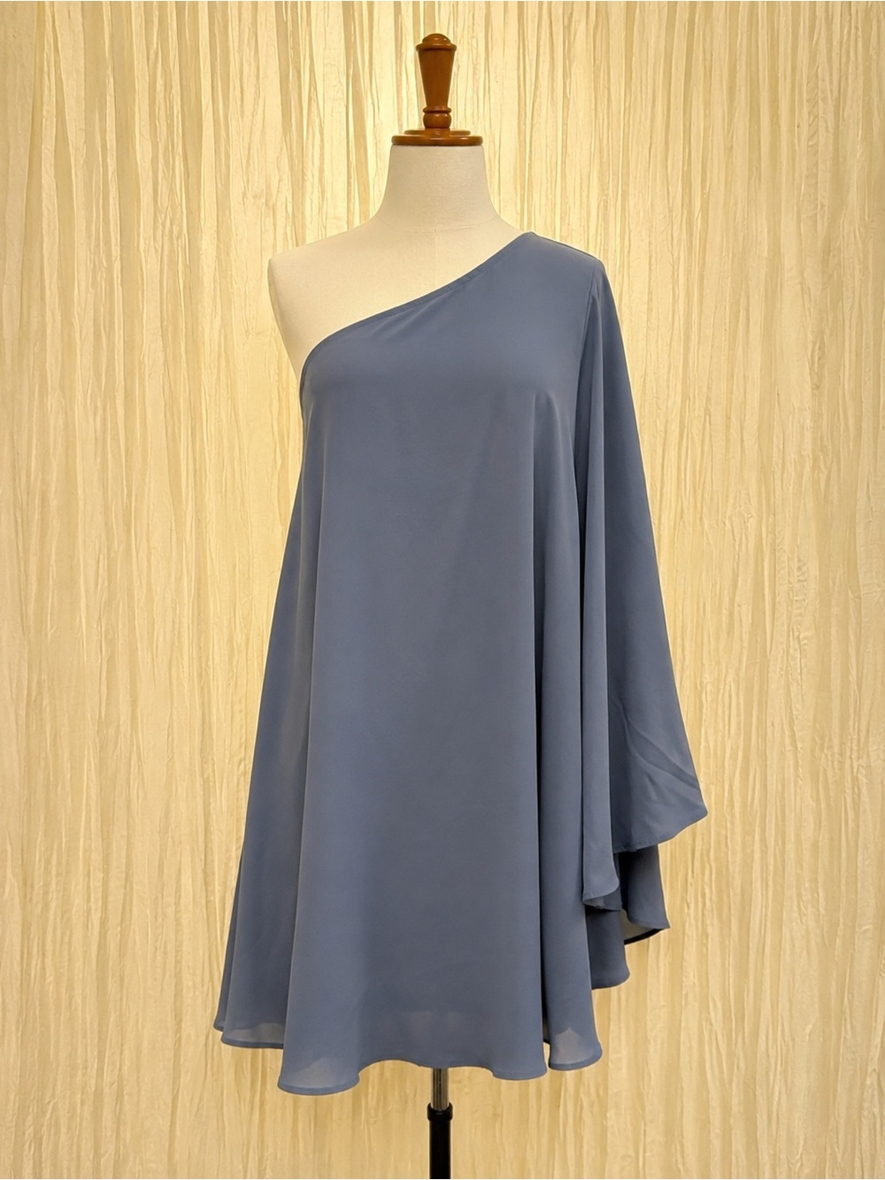 One-Shoulder Blue Asymmetric Swing Dress